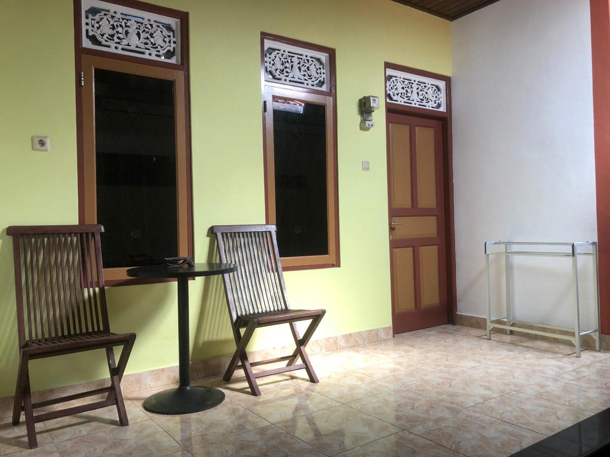 Pili Pili Homestay 6 Legian  Ngoại thất bức ảnh